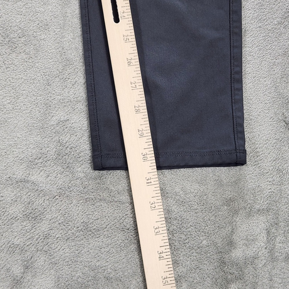 Vuori Pants Mens 30x32 Gray Slim Fit Performance Tech Chino Travel Casual Wear - Picture 13 of 16